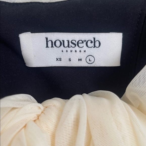 NWOT House of CB ALANA Black & Cream Off Shoulder Dress - Picture 11 of 12